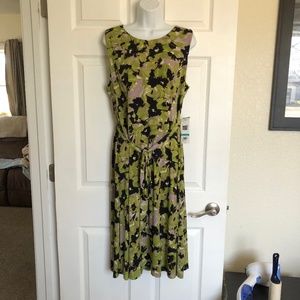 NWT Evan Picone Black Label Green and Brown Sleeveless Belted Tropical Dress